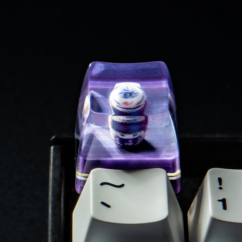 F1 ZHOU GUANYU 2022 HELMET ARTISAN KEYCAP